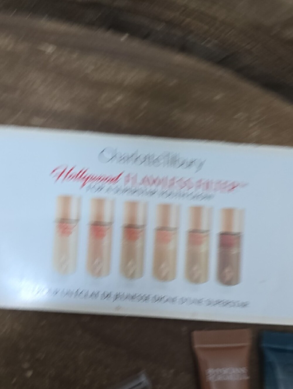 Misc Beauty Sample Set - Picture 4 of 14